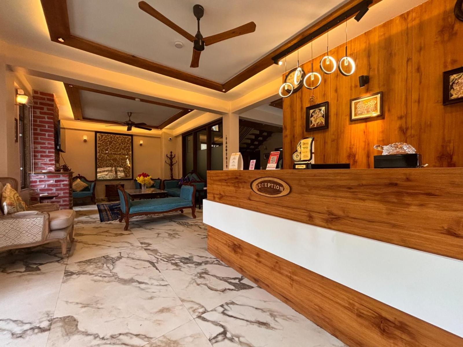 Blue Orchid Premium Hotel Kalimpong Exterior photo